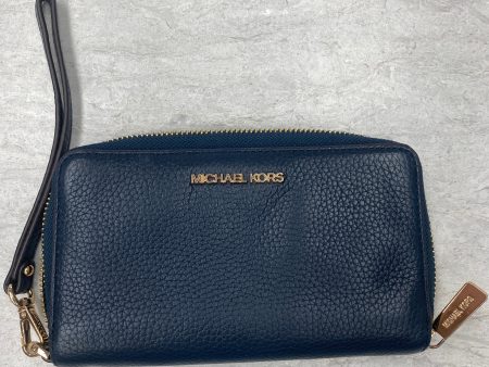 Wallet Designer By Michael Kors, Size: Large on Sale