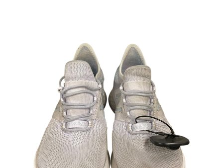 Shoes Athletic By New Balance In Grey, Size: 8.5 Supply