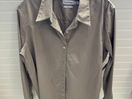 Blouse Long Sleeve By Calvin Klein In Tan, Size: L on Sale