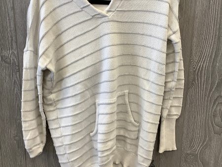 Sweater By Tahari By Arthur Levine In White, Size: M Discount